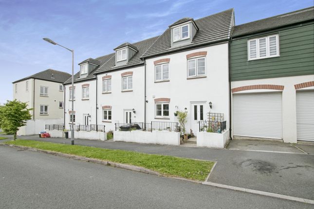 Thumbnail Town house for sale in Carrine Way, Truro