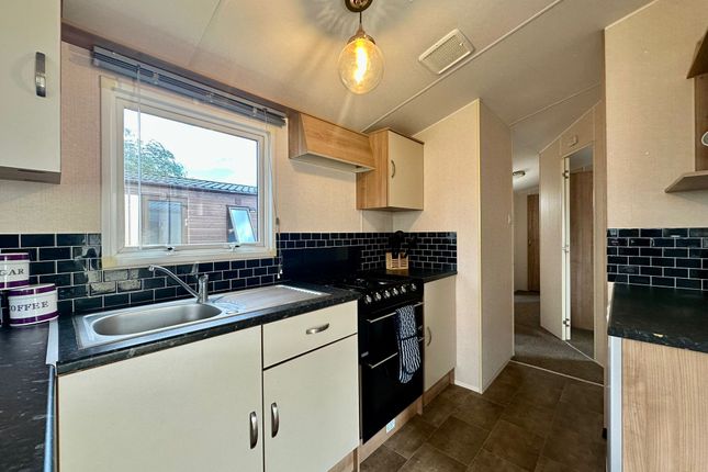 1, Holiday Homes, 57, Sleaford Road, Lincoln photo 2