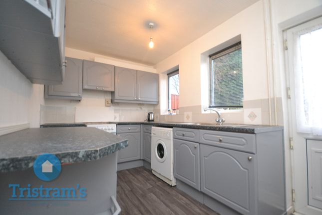 54, Collins Avenue, Sutton-in-Ashfield photo 4