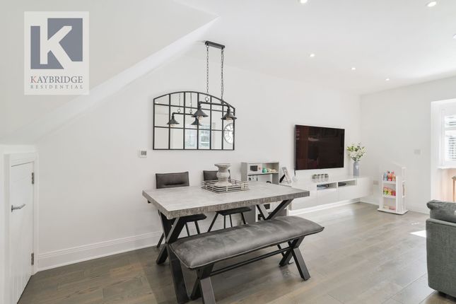 1 Horseshoe Terrace Brighton Road, Tadworth photo 3