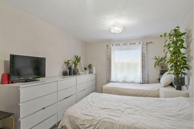Flat for sale in Barley House, Peacock Close, Millbrook Park, Mill Hill London