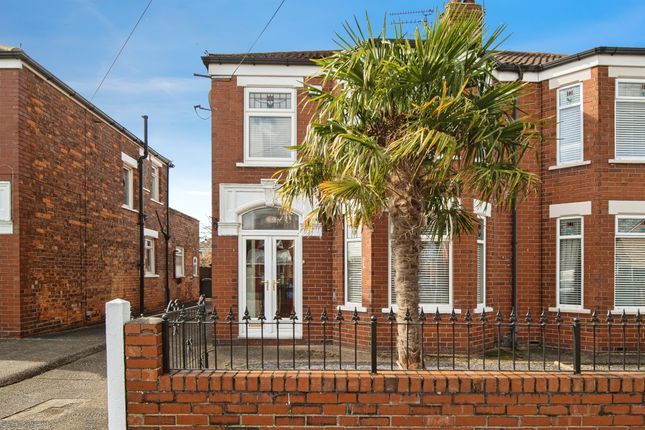Thumbnail Semi-detached house for sale in Ellesmere Avenue, Hull