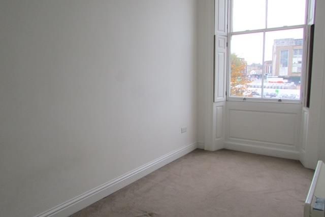 Flat to rent in Albion Street, Hull