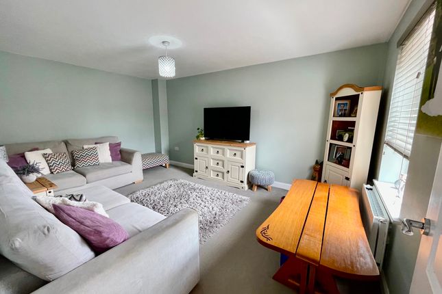3 Hillcrest, Swansea photo 5