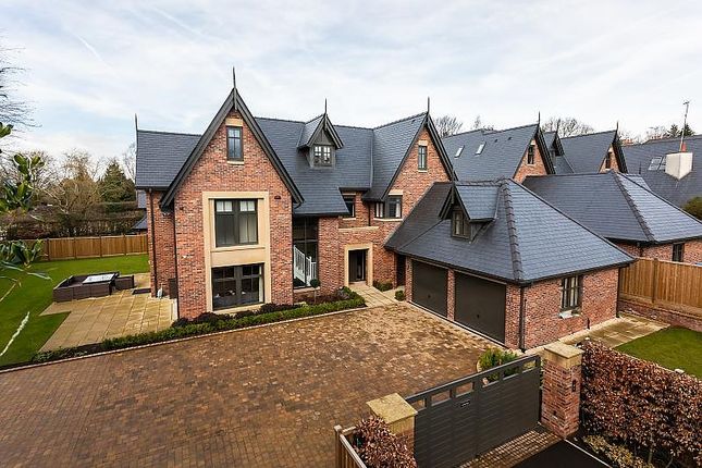 Homes To Let In Burnside Hale Barns Altrincham Wa15 Rent