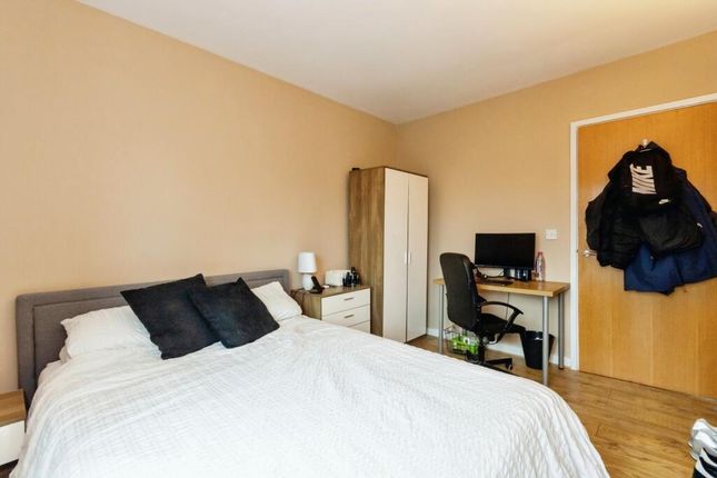 Flat for sale in New Mart Place, Edinburgh