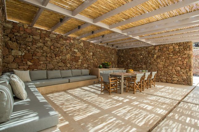 Villa for sale in Quintet, Mykonos, Cyclade Islands, South Aegean, Greece