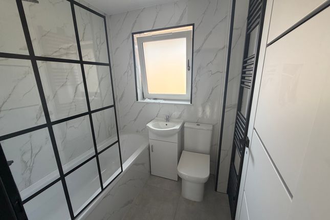 9 Rasen Court, Peterborough photo 4