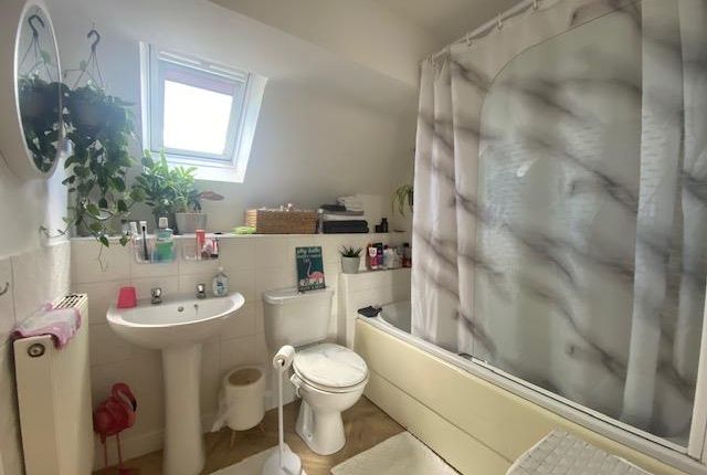68, Clayburn Road, Peterborough photo 4