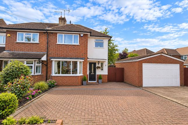 3-bed semi-detached on 2, Mulberry Drive, Berkshire, £750,000