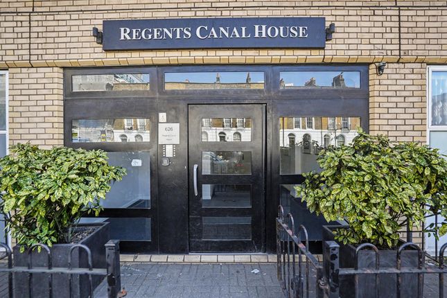 626, Regents Canal House Commercial Road, Limehouse photo 2