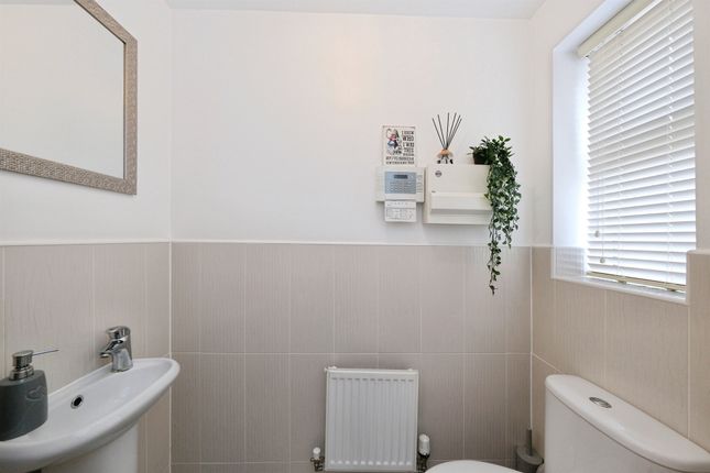 19, Burton Street, Chesterfield photo 3