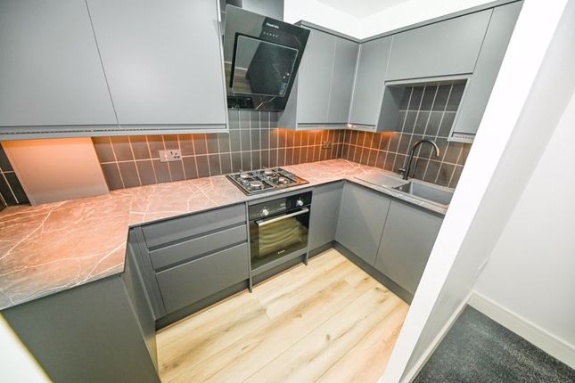 11, Trefoil Close, Waterlooville photo 3