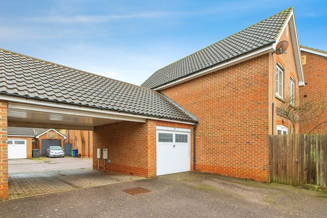 Thumbnail Detached house for sale in Cressbrook Drive, Great Cambourne, Cambridge
