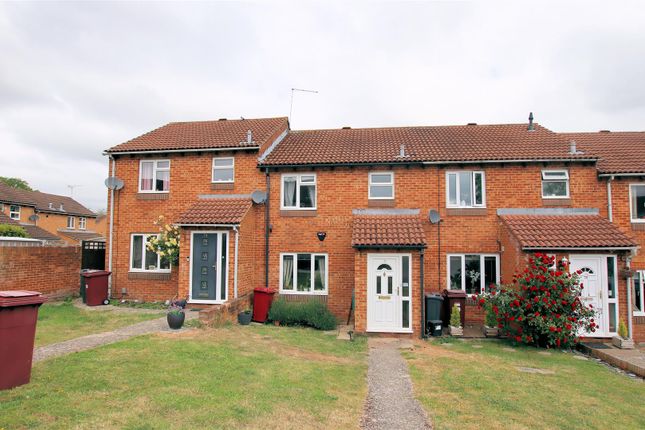 3-bed house on 72, Wealden Way, Reading, £1,600/mo