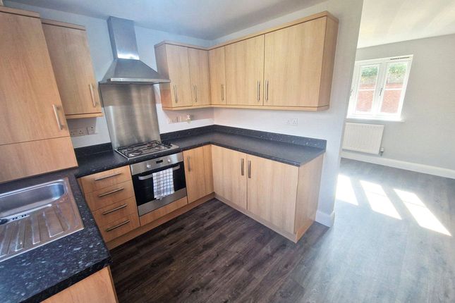 35, Elmwood Road, Telford photo 3