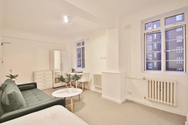 228a Latymer Court, Hammersmith Road, London photo 2