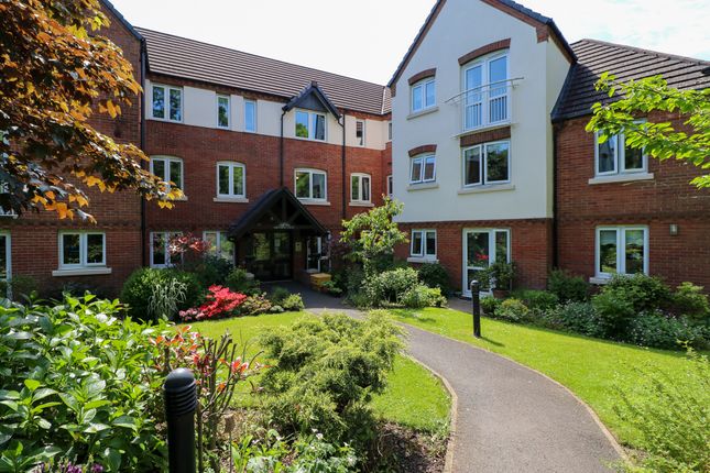 Thumbnail Flat to rent in Orchard Court, 15 Lugtrout Lane, Solihull, West Midlands