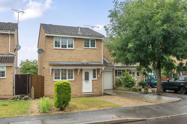 Property to rent in Osborne Gardens, Fair Oak, Eastleigh