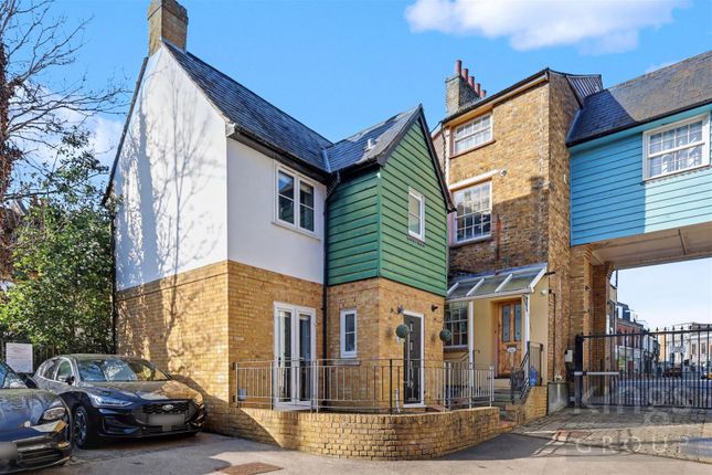 2-bed house on 9, Town Mill Mews, Hertford, £450,000