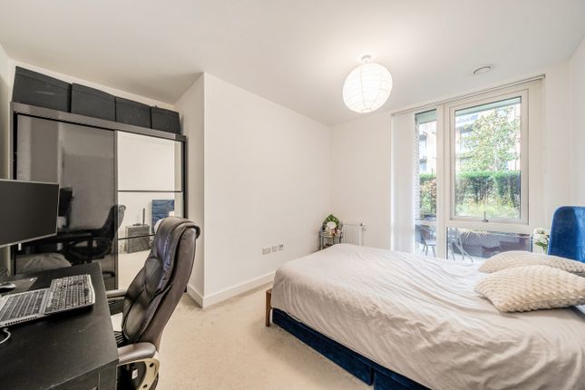 Apartment 10, Matcham House, 21, Glenthorne Road, London photo 4