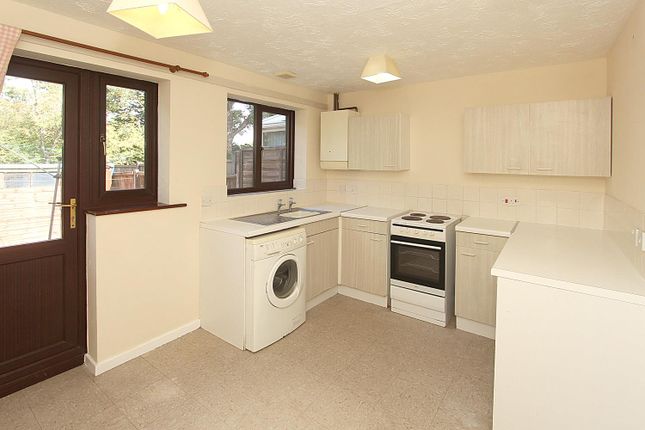 67, Evergreen Close, Bilston photo 3