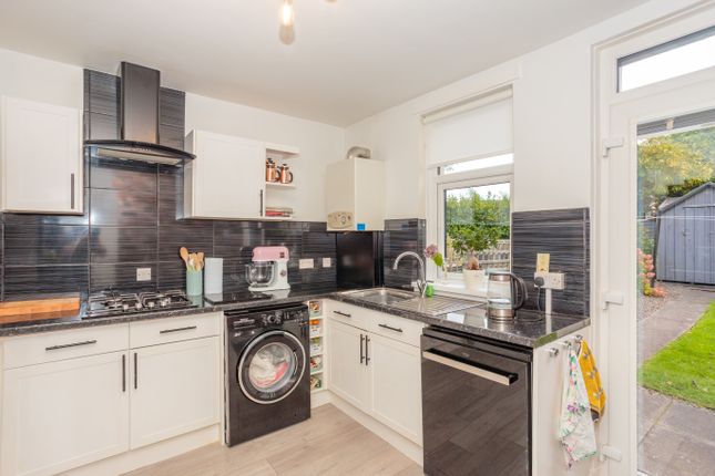 1, Brodie Avenue, Dumfries photo 3