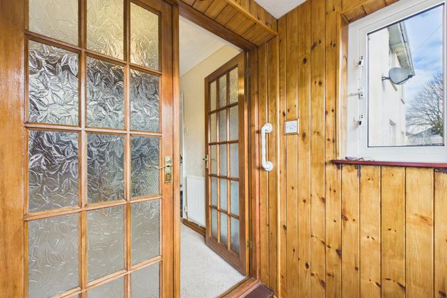 64 Coombs Drive, Milford Haven photo 2
