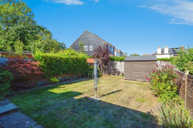 6, Stratford Way, Hemel Hempstead photo 3