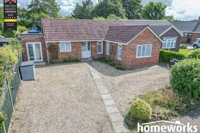 3-bed house on 17, Cedar Close, Dereham, £350,000