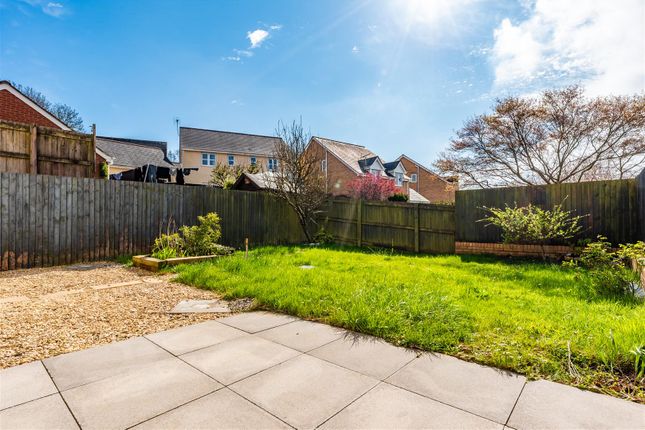 69, Llwyn Teg, Swansea photo 4