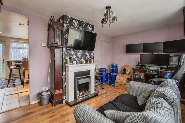 115, Gosport Road, Stubbington, Fareham photo 3