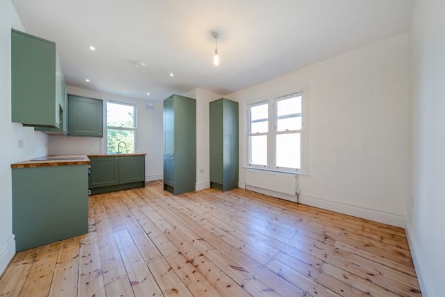 3A,, Loxton Road, London photo 2
