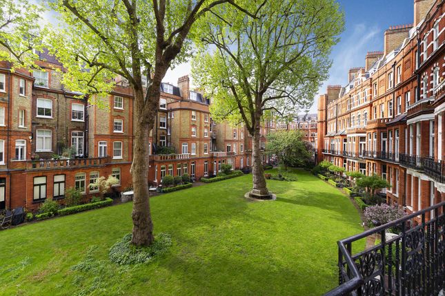 Flat I, Egerton Gardens, London photo 2