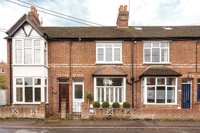 Terraced house for sale in Croft Road, Thame, Oxfordshire