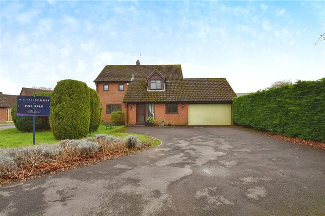 Thumbnail Detached house for sale in Horseshoe Drive, Romsey, Hampshire
