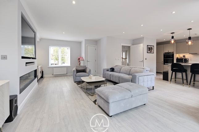 Stunning Three Bedroom Detached House