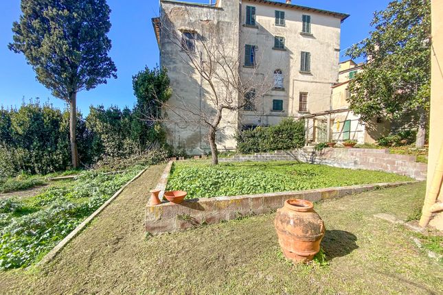 Thumbnail Apartment for sale in Via Roma, Montescudaio, Pisa, Tuscany, Italy