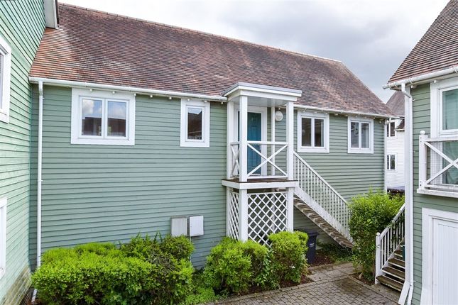 2-bed house on Lambe Close, Snodland, £245,000