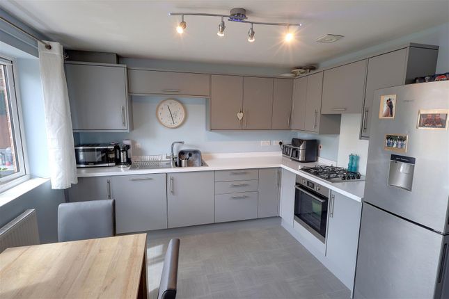 29, Onslow Road, Newent photo 4