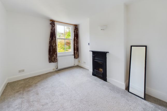 Terraced house for sale in Clare Street, Cambridge