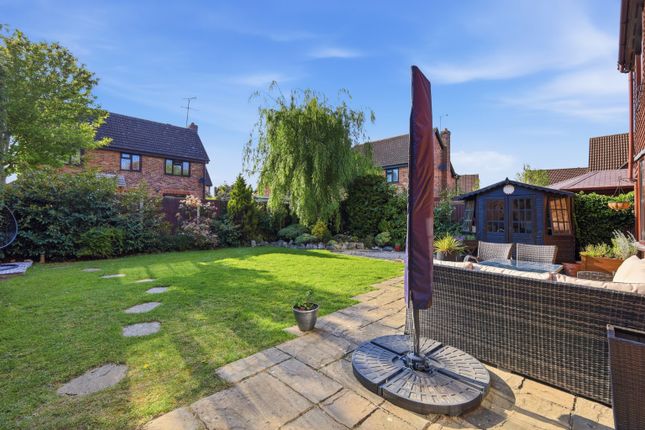 5 Rivenhall, Wickford, Essex photo 4