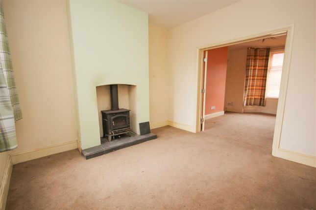 66, Oakley Road, Rushden photo 3