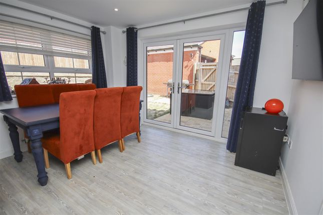 6, Prospero Drive, Wellingborough photo 4