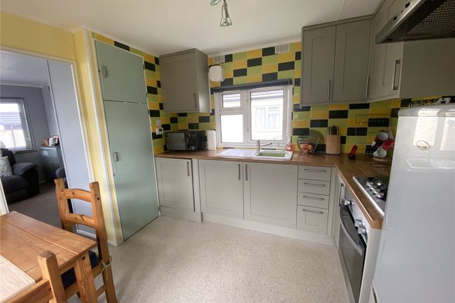 Mobile/park home for sale in Queens Avenue, Tower Park, Hullbridge, Hockley