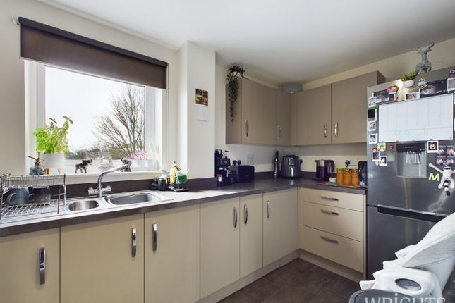 Flat for sale in Sovereign Place, Hatfield