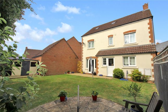 5, Apollo Close, Wiltshire photo 2