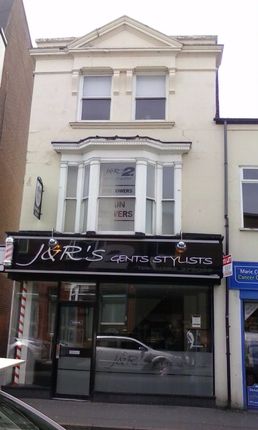 Office to let in High Street, Stourbridge