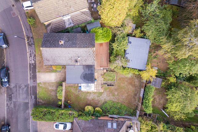 16, Belmont Drive, Maidenhead photo 2