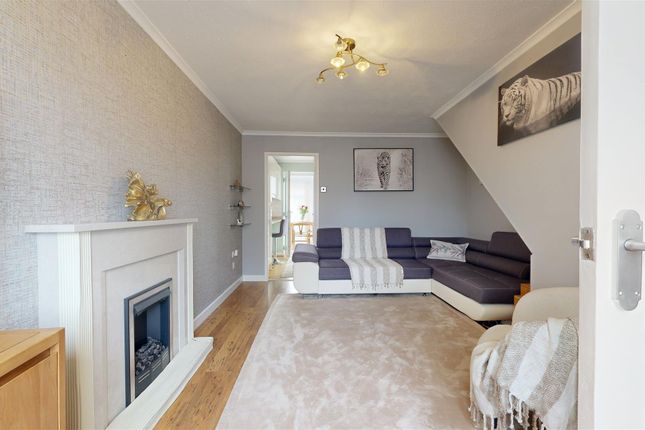 22, Reedling Close, Weymouth photo 4
